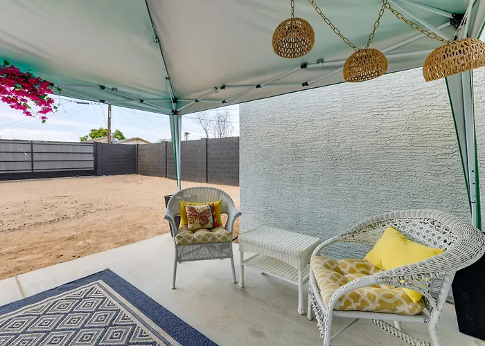 6 Mi To Dtwn Tempe: Dog-friendly Retreat W/ Yard! Holiday home Guadalupe